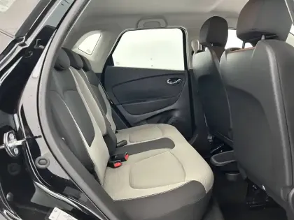 Photo 24 Renault Captur  TCe 90 Energy