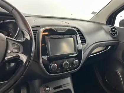 Photo 20 Renault Captur  TCe 90 Energy
