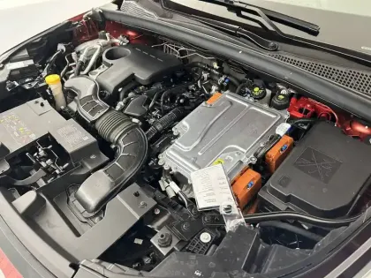 Photo 36 Renault Captur  E-Tech full hybrid 145 ch