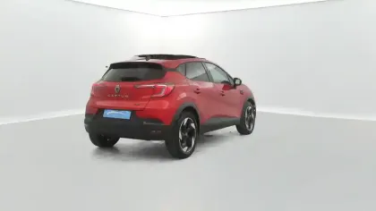 Photo 13 Renault Captur  E-Tech full hybrid 145 ch