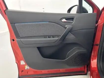 Photo 19 Renault Captur  E-Tech full hybrid 145 ch