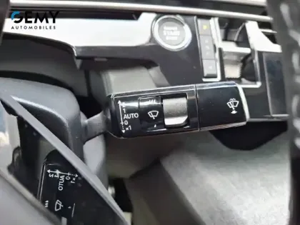 Photo 16 Peugeot 3008  Hybrid 145 e-DCS6