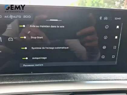 Photo 69 Peugeot 3008  Hybrid 145 e-DCS6
