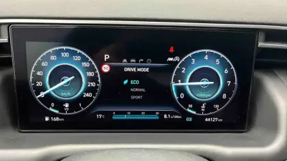 Photo 35 Hyundai Tucson  1.6 T-GDI 150 Hybrid 48V DCT-7