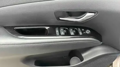 Photo 21 Hyundai Tucson  1.6 T-GDI 150 Hybrid 48V DCT-7