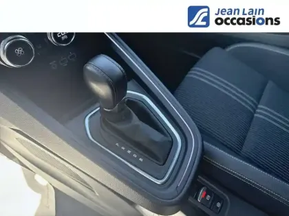 Photo 12 Renault Clio  E-Tech full hybrid 145