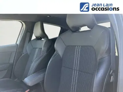 Photo 18 Renault Clio  E-Tech full hybrid 145