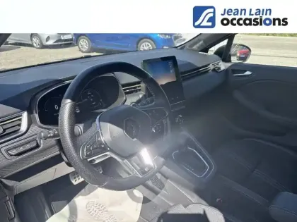 Photo 10 Renault Clio  E-Tech full hybrid 145