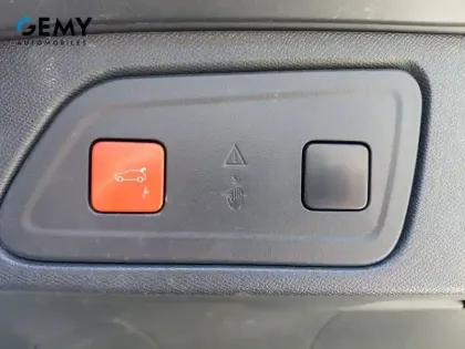 Photo 16 Citroën C5 aircross  Hybride Rechargeable 180 e-EAT8