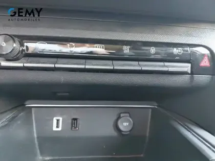 Photo 27 Citroën C5 aircross  Hybride Rechargeable 180 e-EAT8