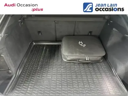 Photo 9 Audi Q3  45 TFSIe 245 ch S tronic 6