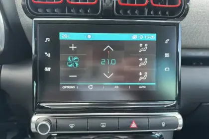 Photo 24 Citroën C3 Aircross  PureTech 110 S&S BVM6