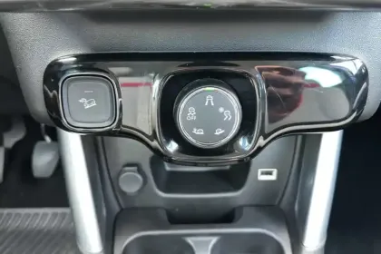 Photo 25 Citroën C3 Aircross  PureTech 110 S&S BVM6