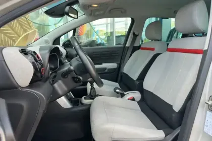 Photo 12 Citroën C3 Aircross  PureTech 110 S&S BVM6