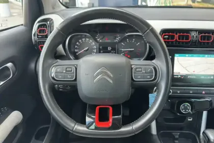 Photo 16 Citroën C3 Aircross  PureTech 110 S&S BVM6