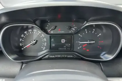 Photo 17 Citroën C3 Aircross  PureTech 110 S&S BVM6