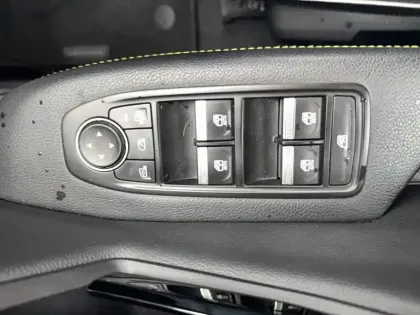 Photo 44 Renault Megane  E-Tech EV60 220 ch super charge