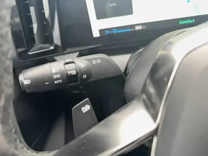 Photo 43 Renault Megane  E-Tech EV60 220 ch super charge