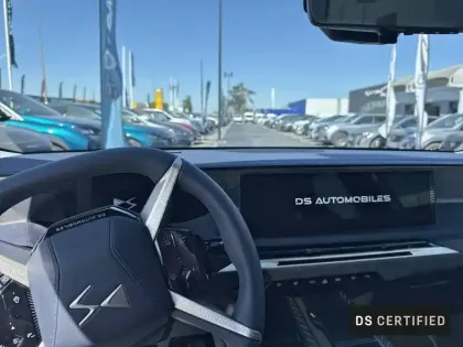 Photo 7 DS DS 8 N°8 245 ch FWD Long Range