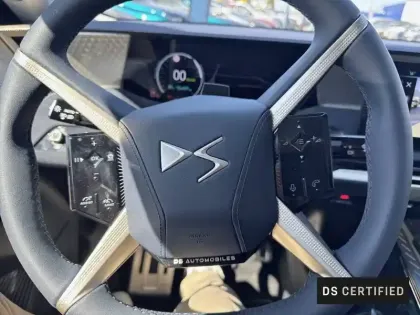 Photo 15 DS DS 8 N°8 245 ch FWD Long Range