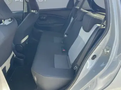 Photo 14 Toyota Yaris  70 VVT-i