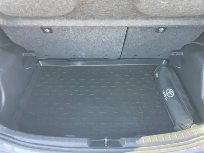 Photo 11 Toyota Yaris  70 VVT-i