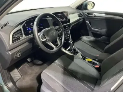 Photo 8 Volkswagen T-roc 1.5 TSI EVO2 150 Start/Stop DSG7 VW Edition