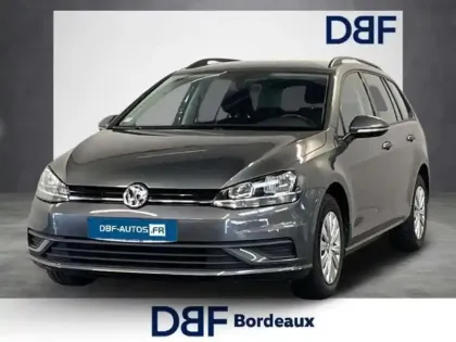 Photo Volkswagen Golf Confortline Business
