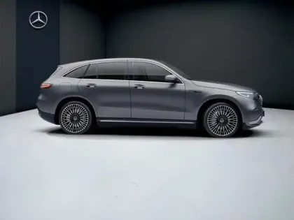 Photo 18 Mercedes EQC 400 4MATIC AMG line