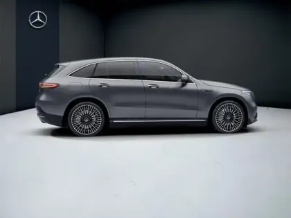 Photo 19 Mercedes EQC 400 4MATIC AMG line