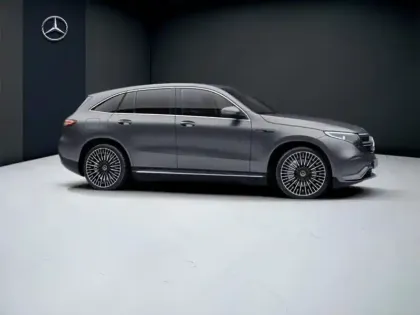 Photo 17 Mercedes EQC 400 4MATIC AMG line