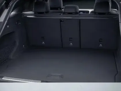Photo 11 Mercedes EQC 400 4MATIC AMG line
