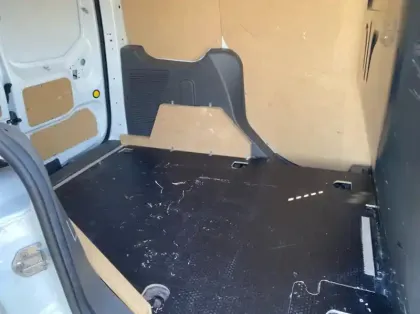 Photo 8 Ford Transit Connect Fourgonnette L1 1.0E 100ch E85 Trend