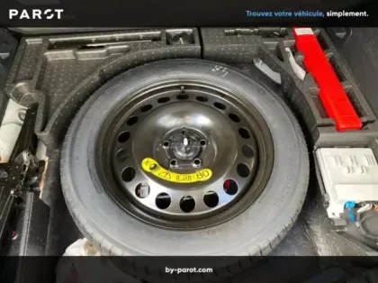 Photo 12 Ford Kuga 2.5 Duratec 180ch Hybrid FlexiFuel ST-Line X Powershift