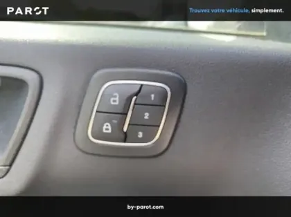 Photo 27 Ford Kuga 2.5 Duratec 180ch Hybrid FlexiFuel ST-Line X Powershift