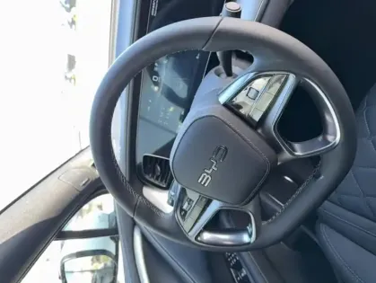 Photo 14 BYD Sealion 7 91.3 kWh 530ch AWD Excellence 5p