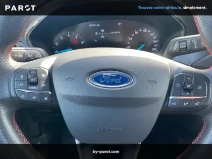 Photo 20 Ford Focus 1.0 EcoBoost 125ch ST-Line