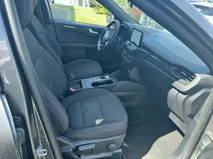 Photo 26 Ford Kuga 2.5 Duratec 190ch FHEV E85 ST-Line Business BVA