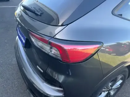 Photo 19 Ford Kuga 2.5 Duratec 190ch FHEV E85 ST-Line Business BVA