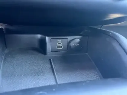 Photo 21 Ford Kuga 2.5 Duratec 190ch FHEV E85 ST-Line Business BVA