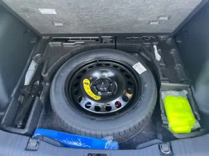 Photo 28 Ford Kuga 2.5 Duratec 190ch FHEV E85 ST-Line Business BVA