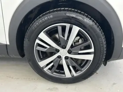 Photo 20 Peugeot 3008 HYBRID 225ch Allure Pack e-EAT8