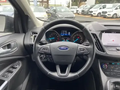 Photo 6 Ford Kuga 1.5 EcoBoost 120ch Stop&Start Titanium 4x2