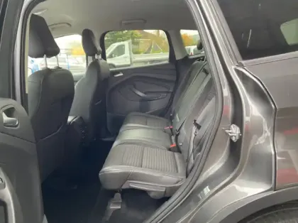 Photo 8 Ford Kuga 1.5 EcoBoost 120ch Stop&Start Titanium 4x2