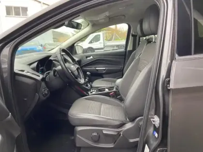 Photo 9 Ford Kuga 1.5 EcoBoost 120ch Stop&Start Titanium 4x2