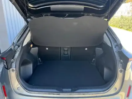 Photo 6 Toyota Yaris  Cross 116h Collection MY22