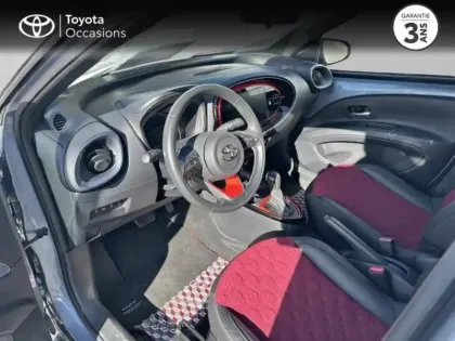 Photo 8 Toyota Aygo  X 1.0 VVT-i 72ch Undercover S-CVT MY23