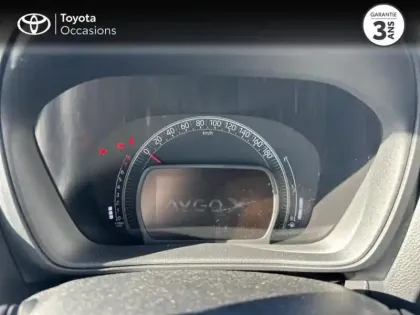 Photo 13 Toyota Aygo  X 1.0 VVT-i 72ch Undercover S-CVT MY23