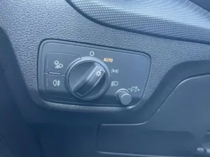 Photo 13 Audi Q2  35 TFSI 150ch COD Sport Limited