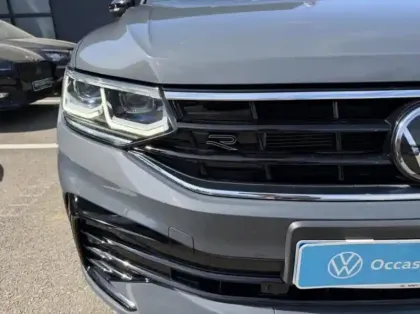 Photo 6 Volkswagen Tiguan  2.0 TDI 150ch R-Line Exclusive DSG7